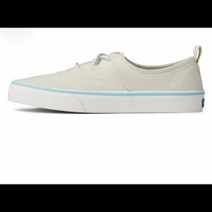 SPERRY Crest Boat Shoe